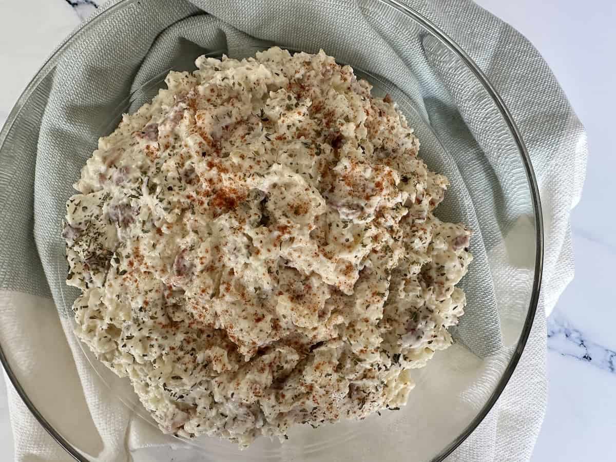 potato salad without egg or mustard in glass bowl