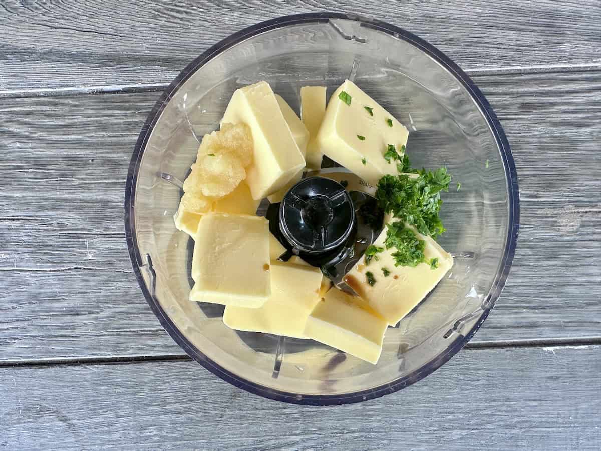 garlic butter ingredients in small food processor